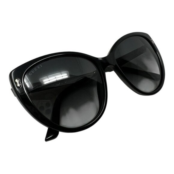 Gucci Elegant Black Cat-Eye Sunglasses - Picture 3 of 9